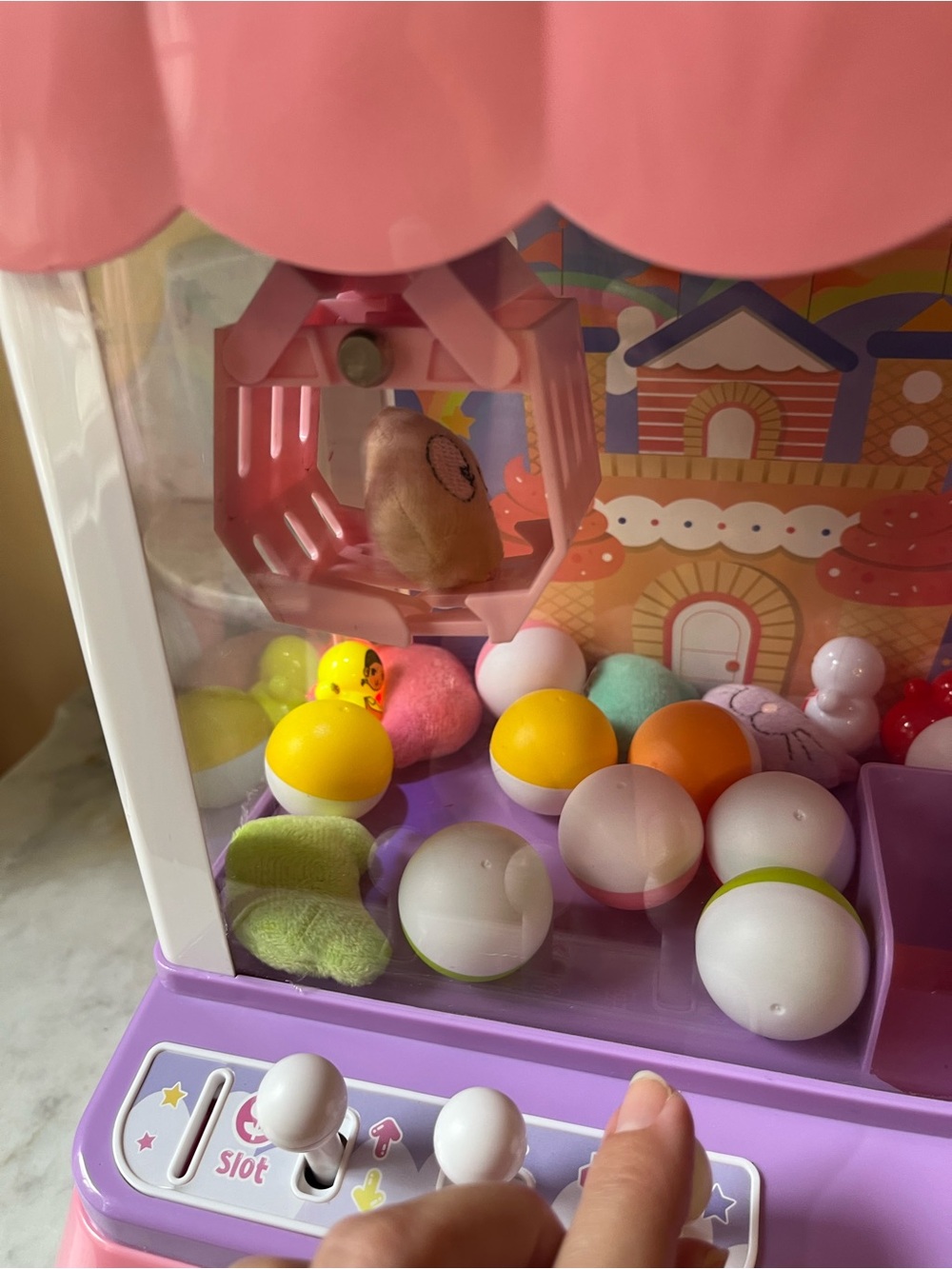 Mini Claw Machine Game - Picture 8 of 11